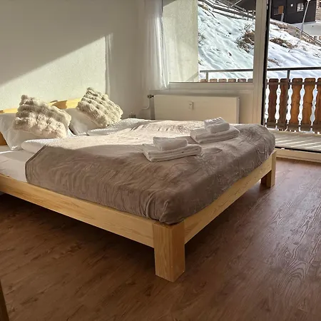 Sunny Alps View Bliss 2 Apartment Grachen